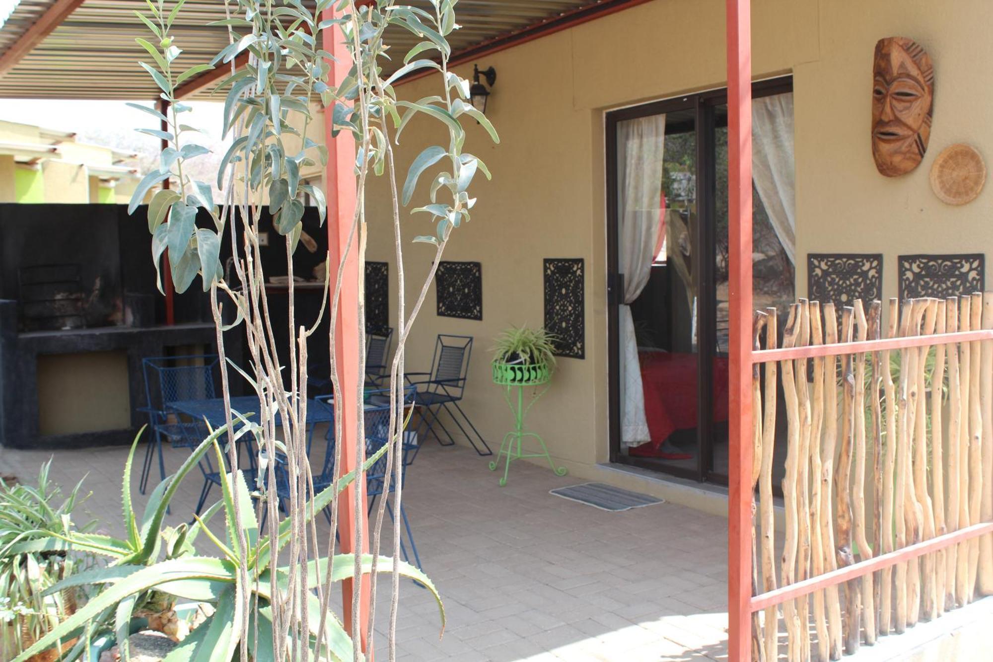 Ann'S Lodge & Camping Kamanjab Exterior foto